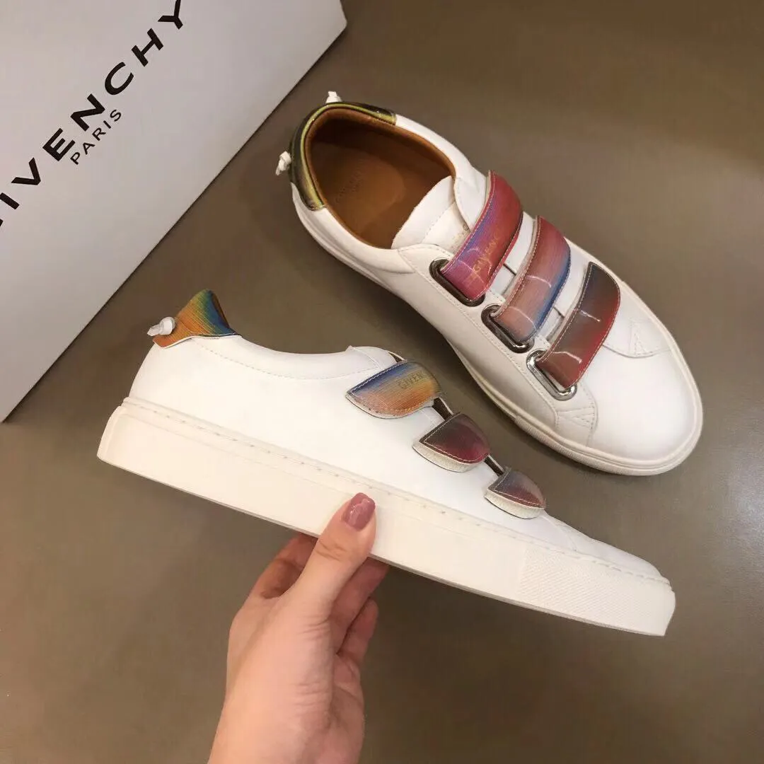 👟👟Ex-factory price 480👟👟 "Glvenc*y" new men's casual shoes, synchronized with counters in 2019. Original factory configuration, original customized cowhide imported from Italy, fully imported original sheepskin lining sheepskin pads, soles: original soles specially provided by the original factory are super comfortable, original factory follow-up goods, 🇫🇷🇫🇷high quality, you can enter and exit the counter at will, welcome to compare and correct size 38-44